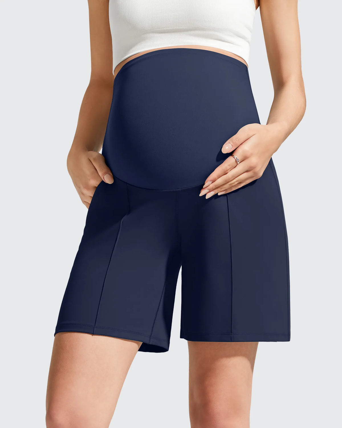 G4Free - Evergoing Front Pleats Pockets Maternity Shorts -GF26EY794F001A-S