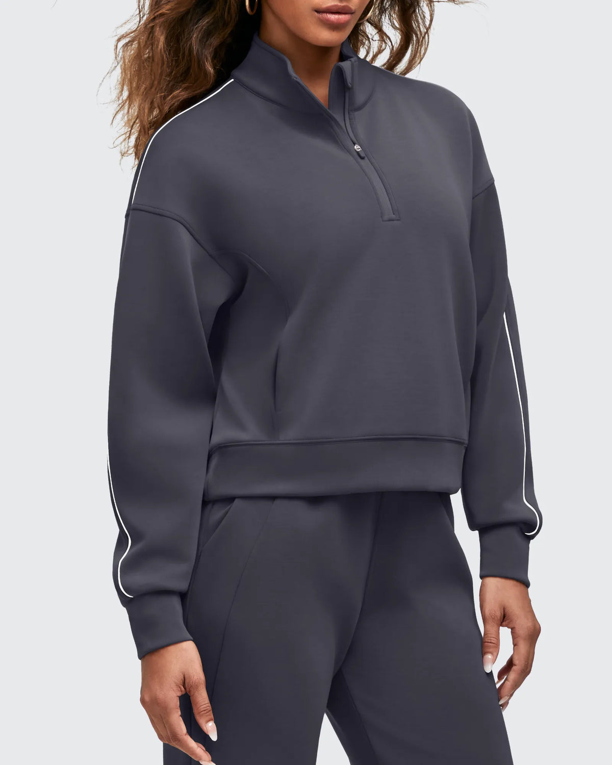 G4Free - Smoofit Half-Zip White Piping Mock Neck Pullover Sweatshirts -GF25F557AF-XS